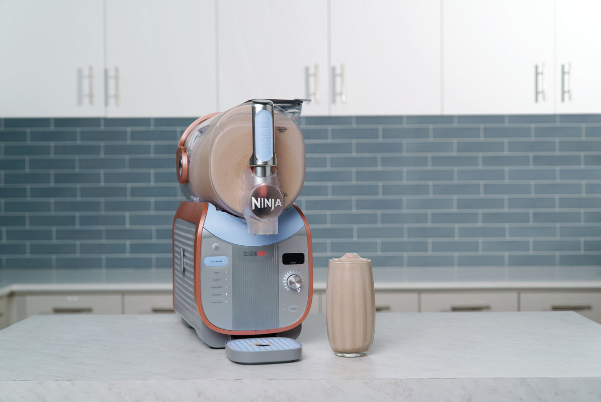 Ninja SLUSHi™ Max Smart Frozen Drink Maker Blue & Peach