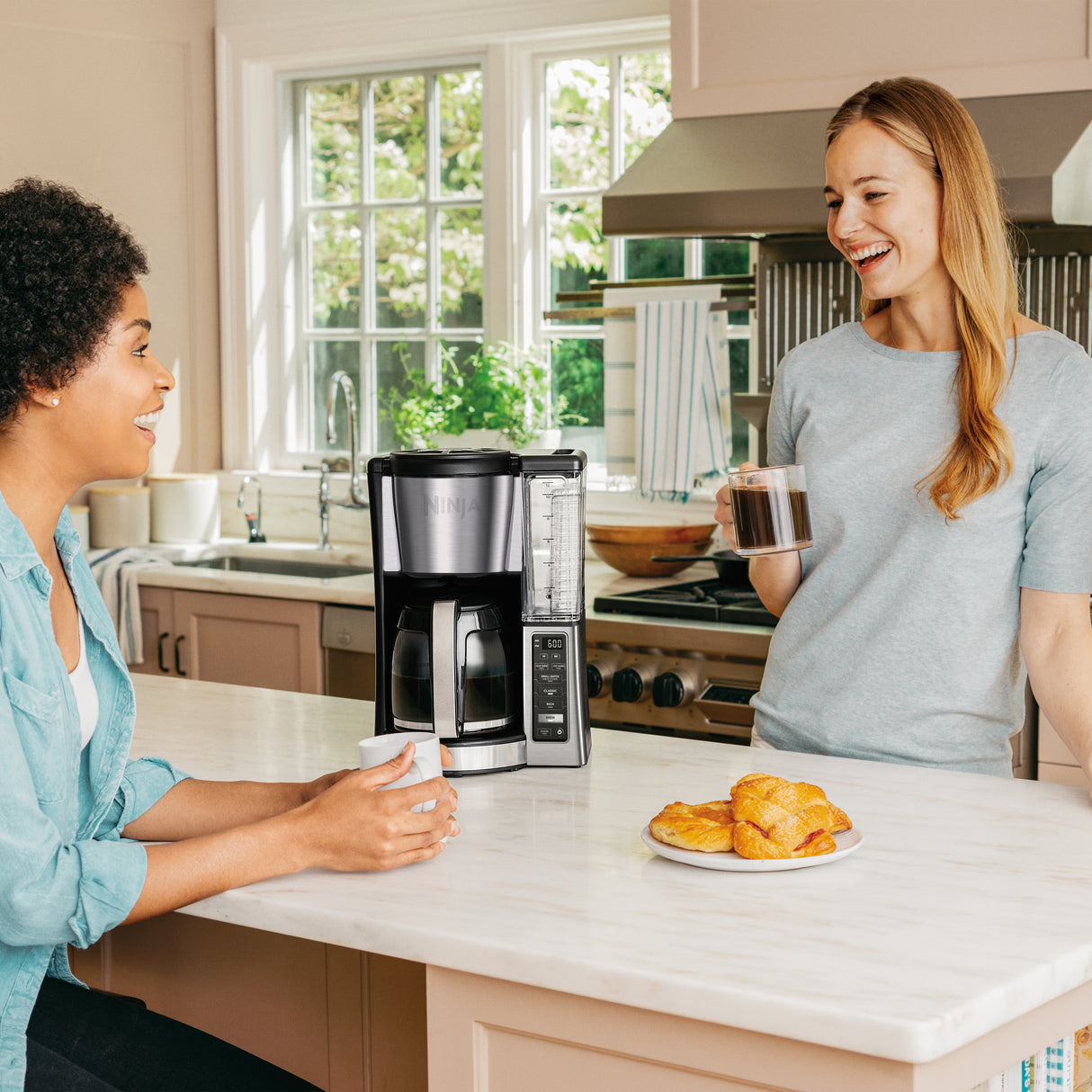 Cafetera Programable Ninja® CE250